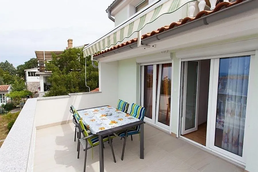 Seaview Apartment Omisalj 3623-2