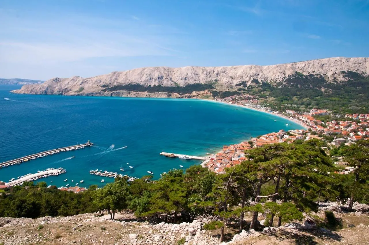 Seaview Apartment Omisalj 3623-2 Croatia