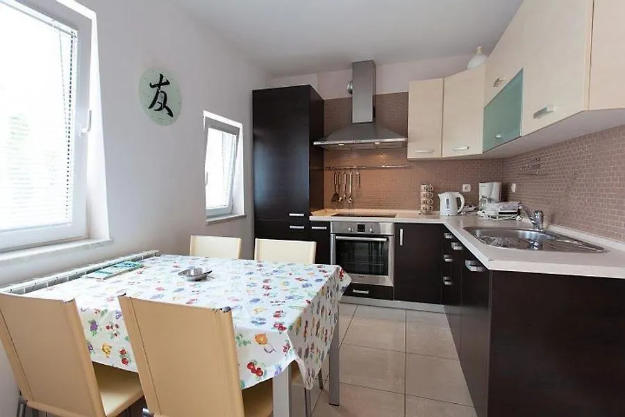 Seaview Apartment Omisalj 3623-2